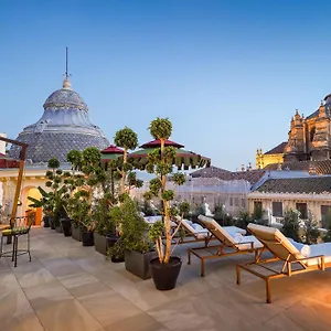 5* Hotel Palacio Gran Via, A Royal Hideaway