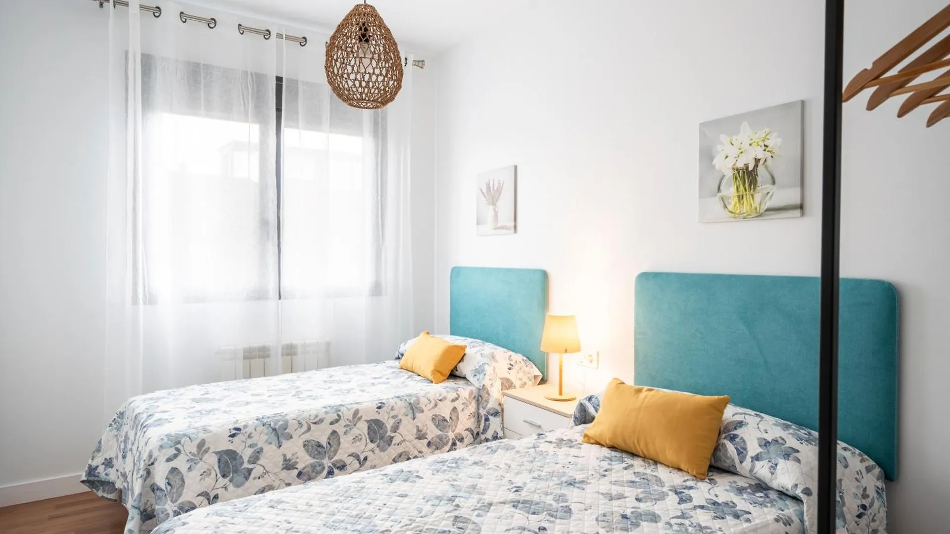 Enjoygranada Emir 5B Terrace And Parking Included Apartment